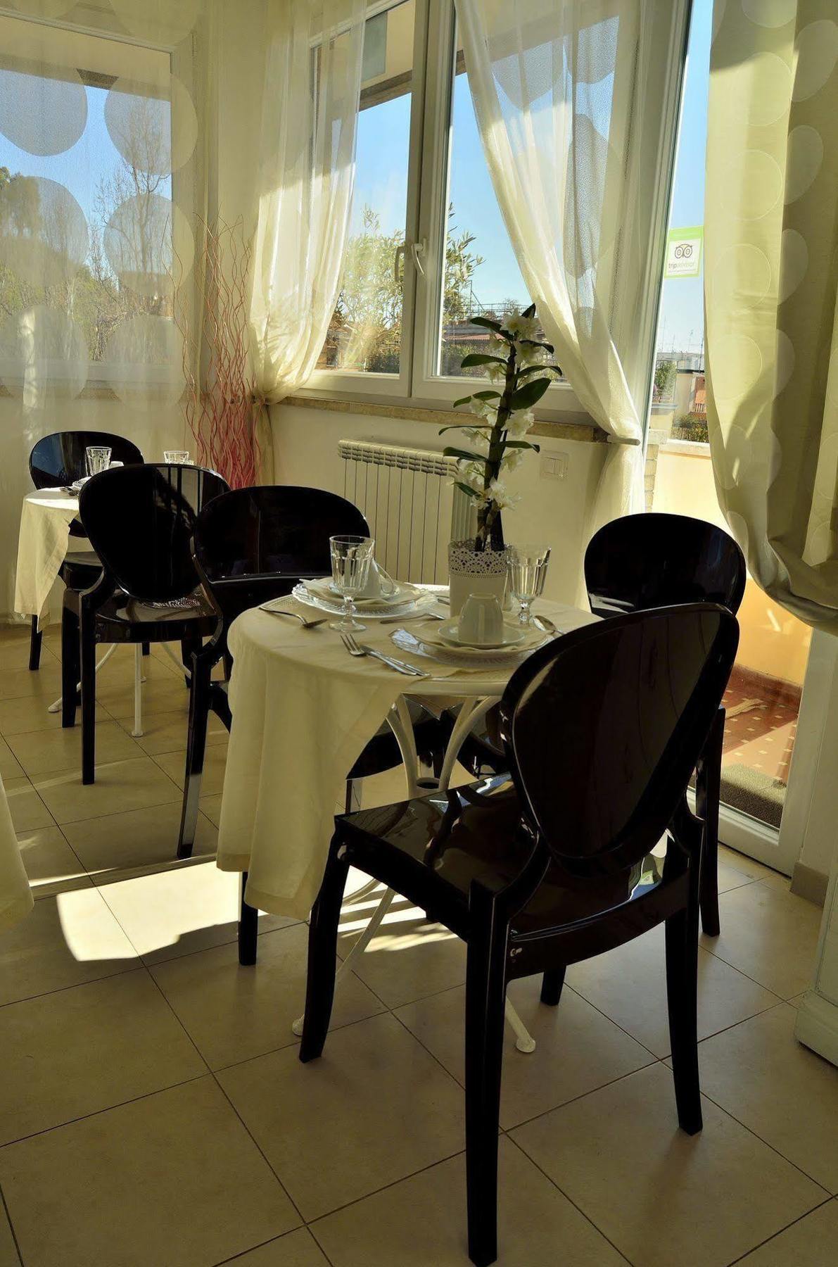 Rome&Suites Roma Exterior foto