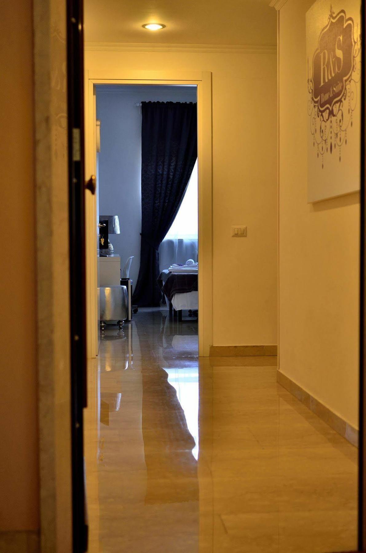 Rome&Suites Roma Exterior foto